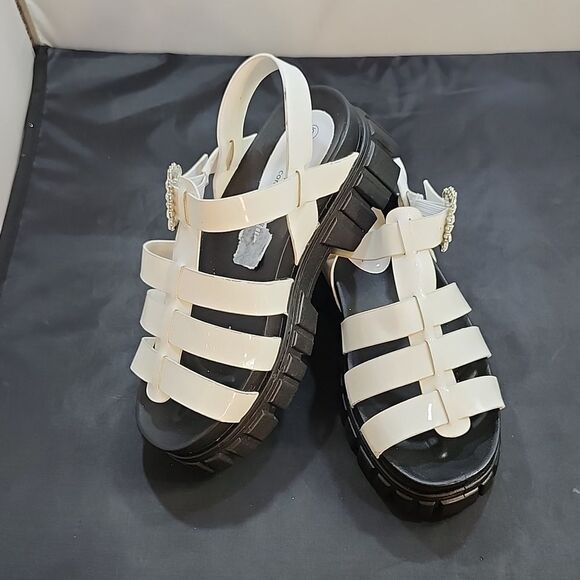 BRAND NEW WELLSFOUNTN COMFORT MULTI-STRAPS BLOCK-HEEL SANDAL G1 - Picture 11 of 13